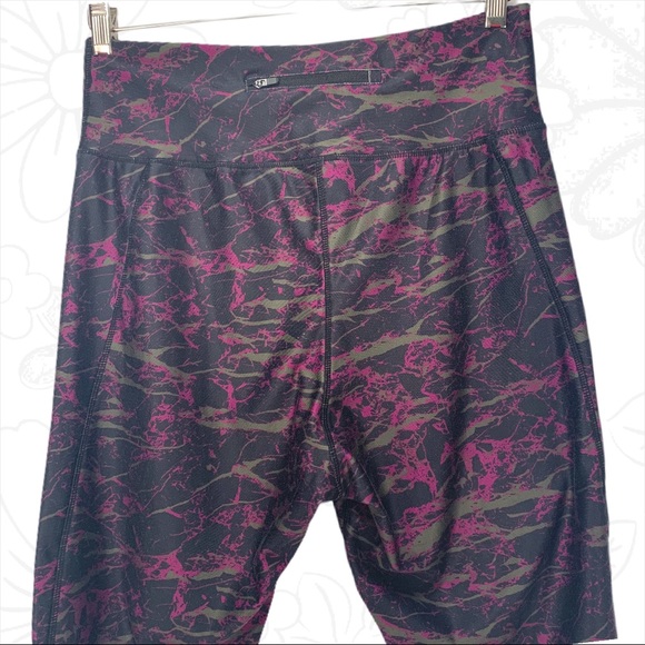 Fashion to Figure Active Capri Leggings - Sz 0X - Picture 5 of 10